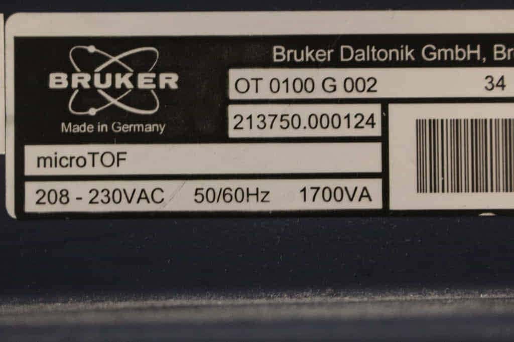 Bruker-micrOTOF-Massaspectrometer_Massaspectrometrie_9398_4.jpeg