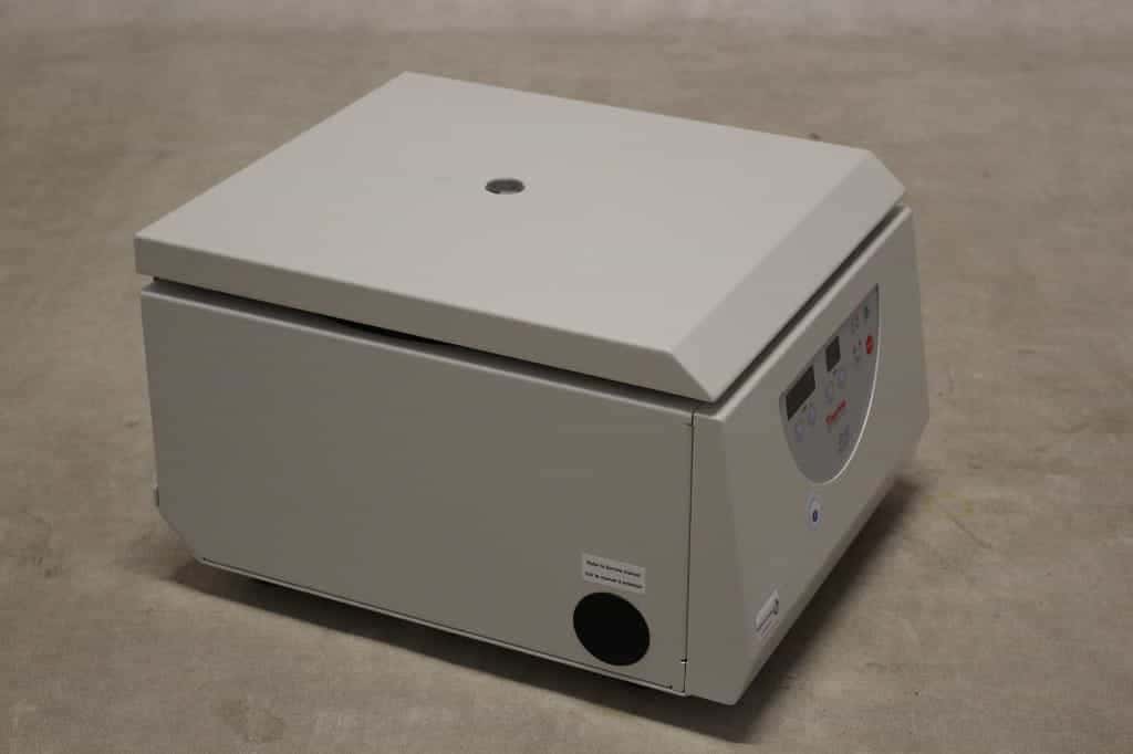 Thermo-CL10-Centrifuge_Centrifuges-zonder-koeling_2862_4.jpeg