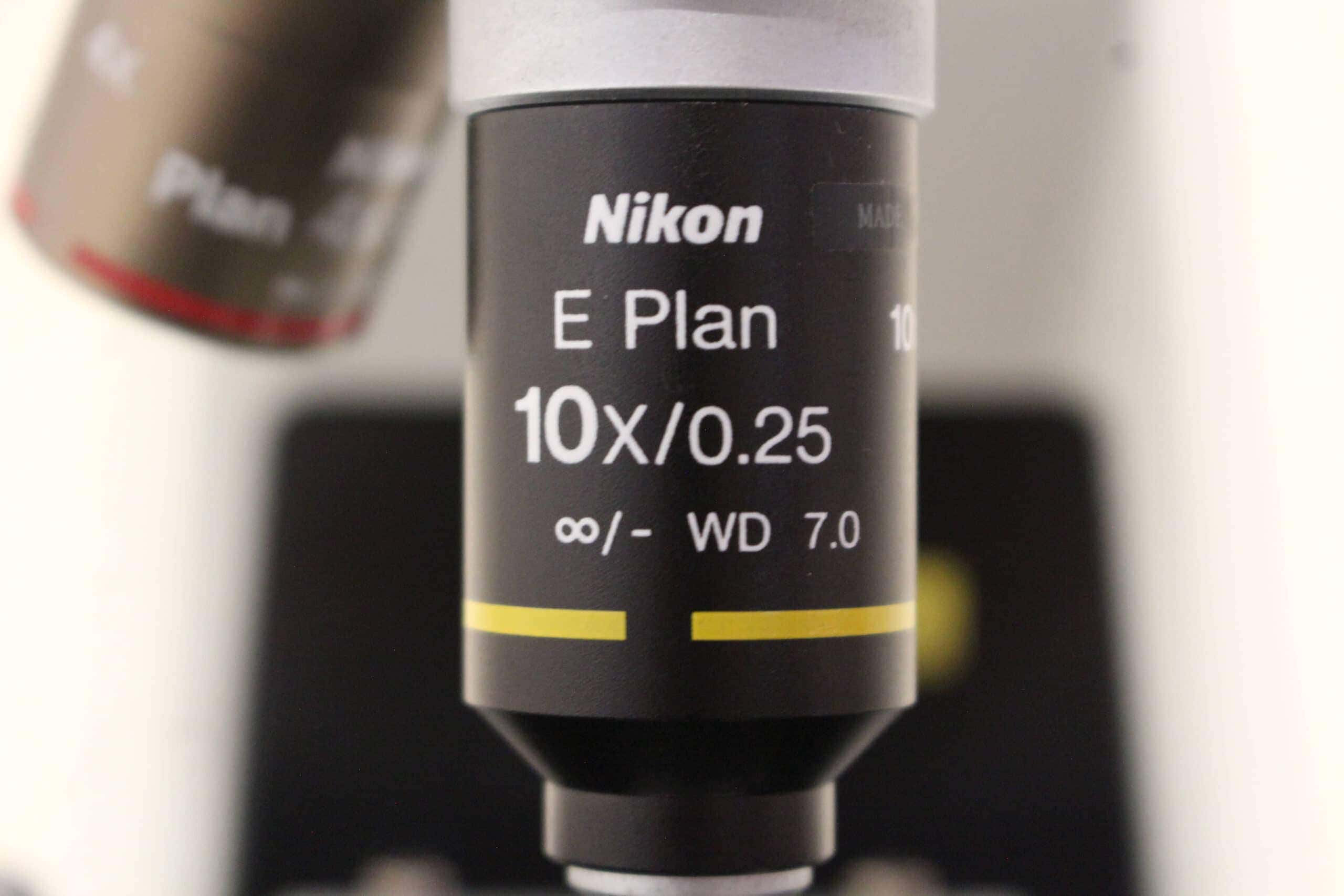 Nikon-Eclipse-E200-Binoculaire-Doorvallend-Licht-Microscoop_Doorvallend-licht_2789_4.jpeg
