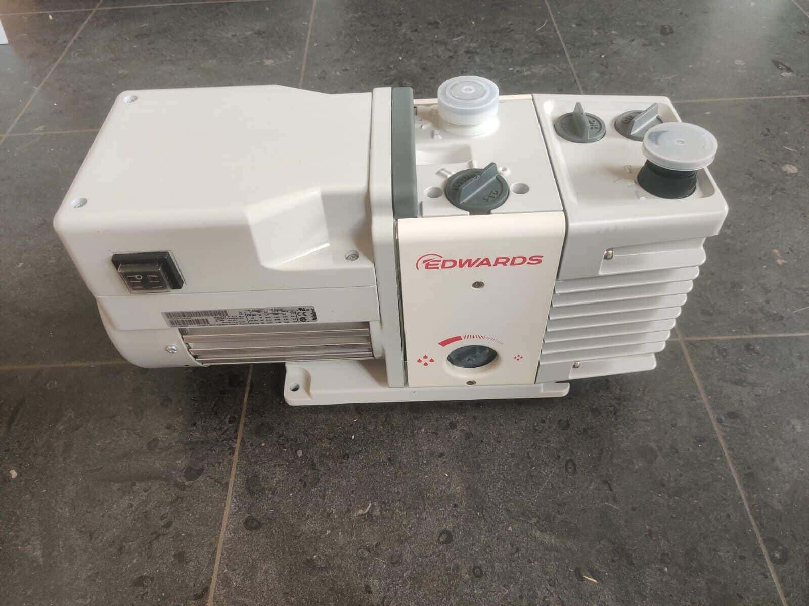 Edwards-RV5-Vacuumpomp_Vacuumpompen_47446_4.jpeg