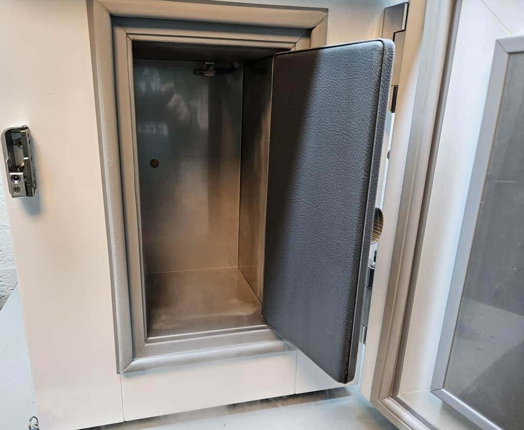 Arctiko ULUF 15 ultra low vriezer (1)