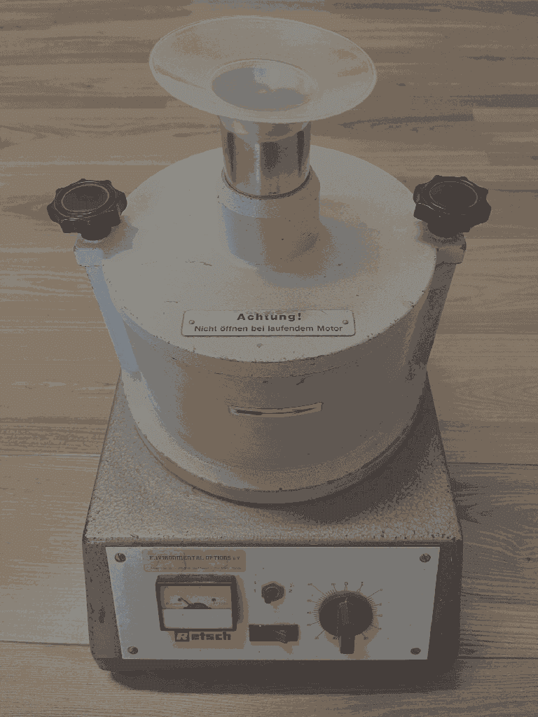 For Sale_ Retsch ZM1 Ultra-Centrifugal Mill with Titanium 12-Tooth Rotor (3)