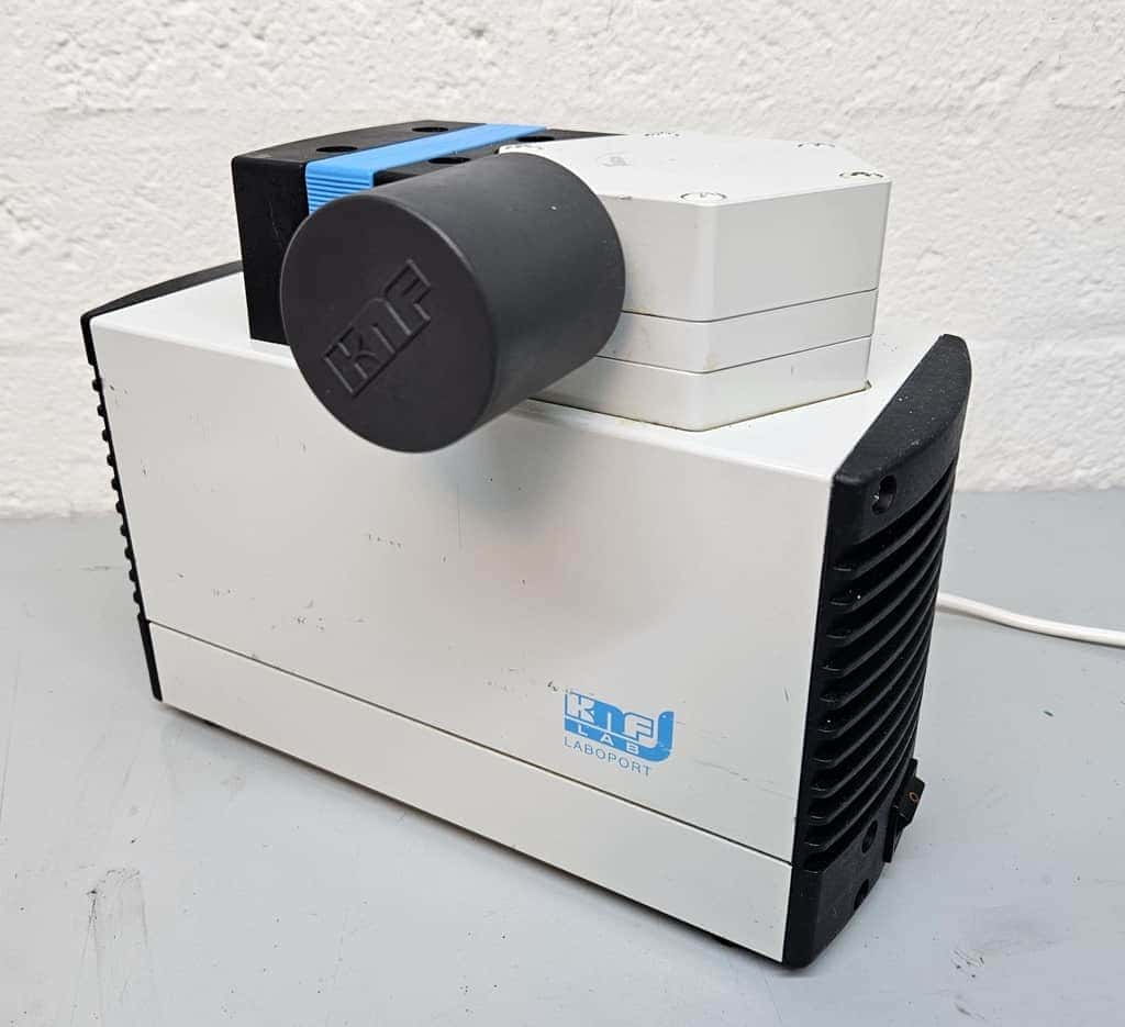 Knf laboport n820an.18 vacuumppomp (2)