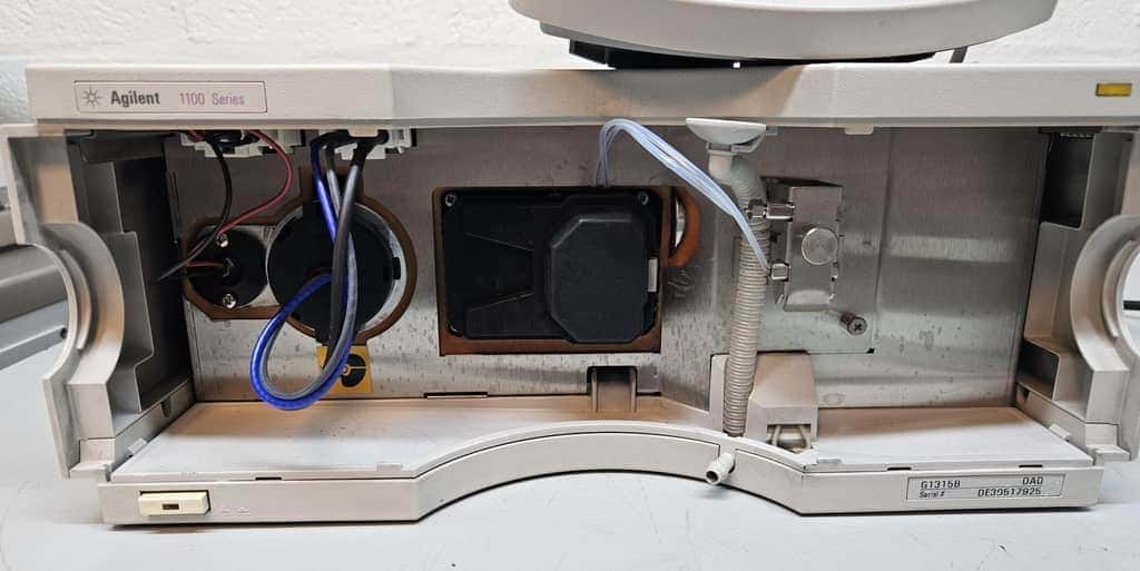 Agilent 1100 DAD diode array detector G1315B (4)