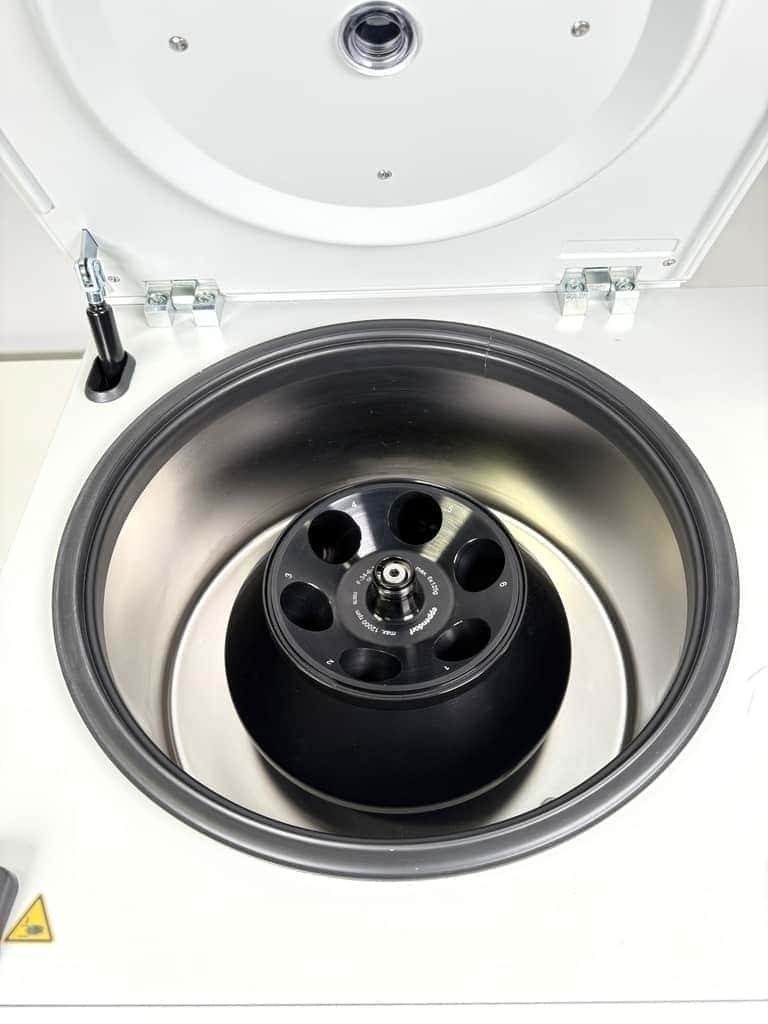 Eppendorf 5804R Gekoelde Centrifuge (7)