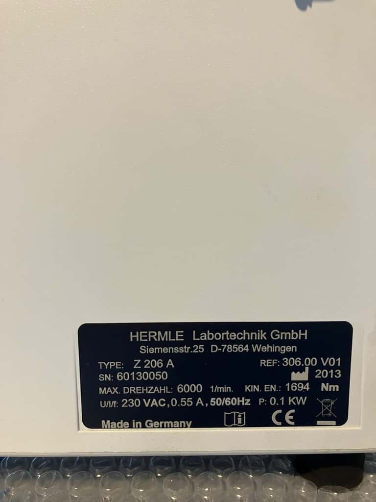 Laboratory centrifuges (3)