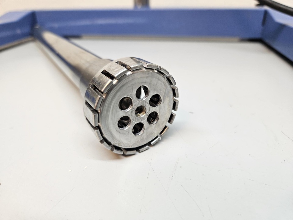 IKA T50 Ultra turrax met S50N-G45F dispergeer element en telescopisch H-Statief (2)