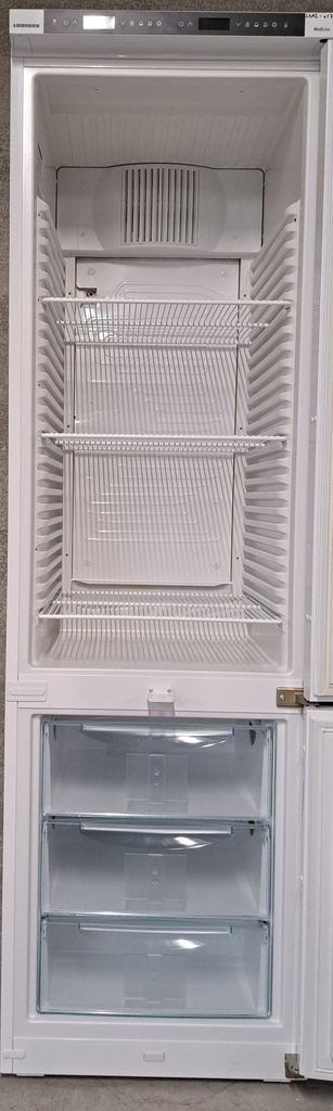 50743-LLV-27650-Liebherr-LCexv-4010-Laboratorium-Koelvriescombinatie-1-1