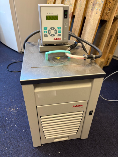 GMP Applikon Fermentation System (3)