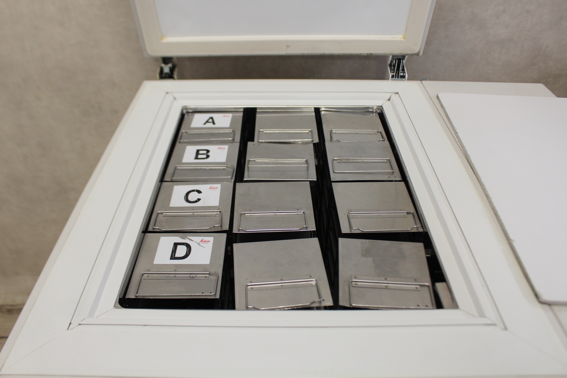 51937-LM-28844-New-Brunswick-C210-85-Ultra-Low-Vriezer-1-2